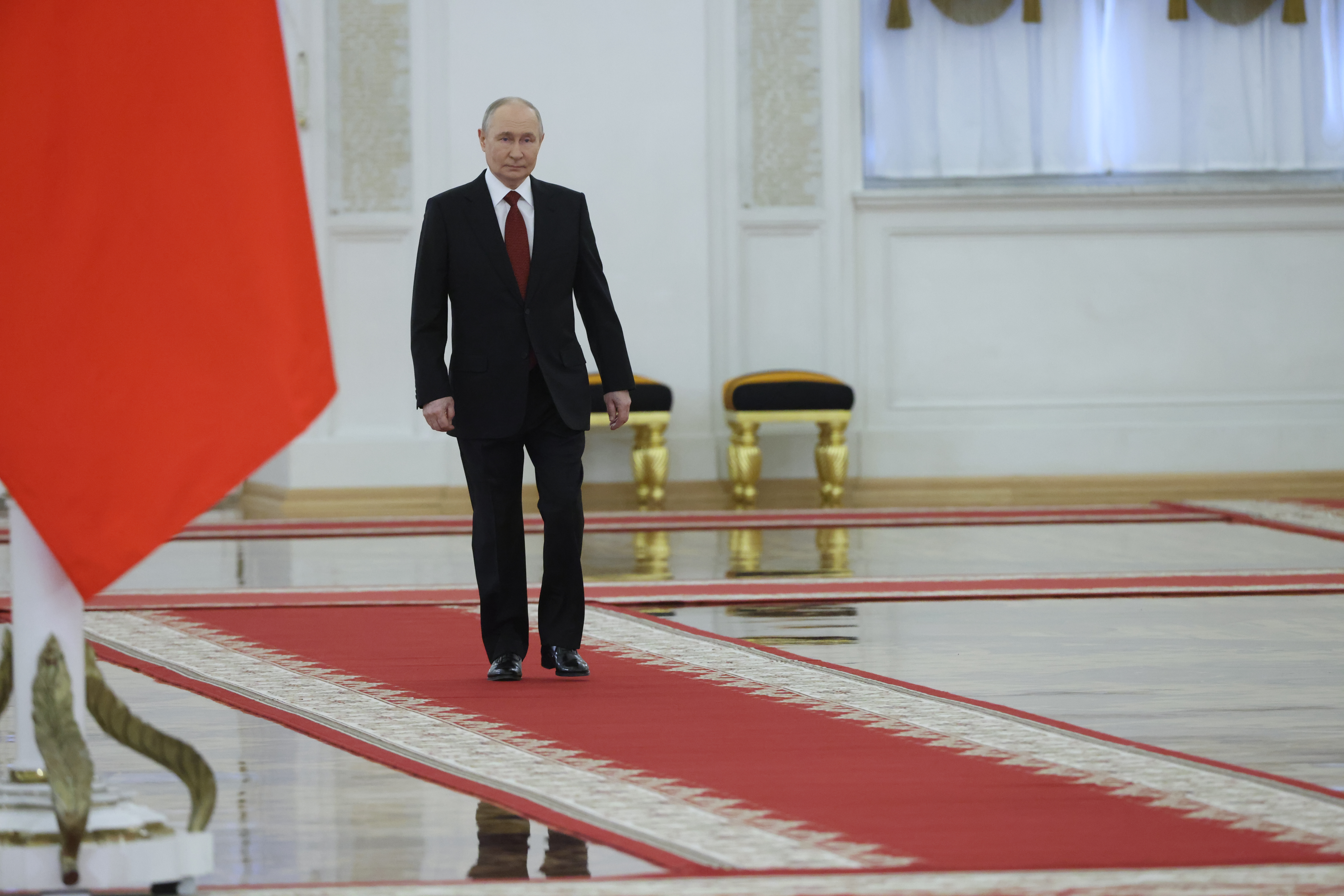 Kremlin reforça segurança de Putin em meio a assassinatos e medo de golpe, diz TV