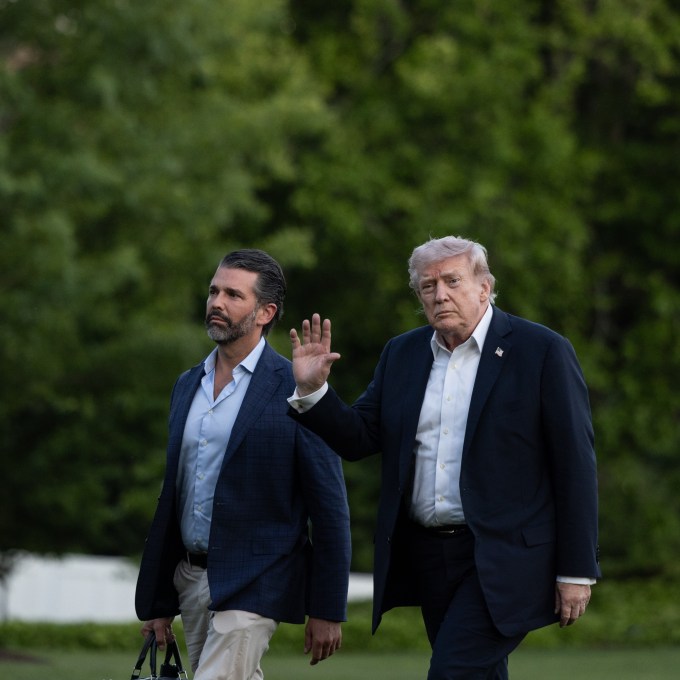 Trump não garante presença no casamento do filho por turbulência ‘chamada Irã’