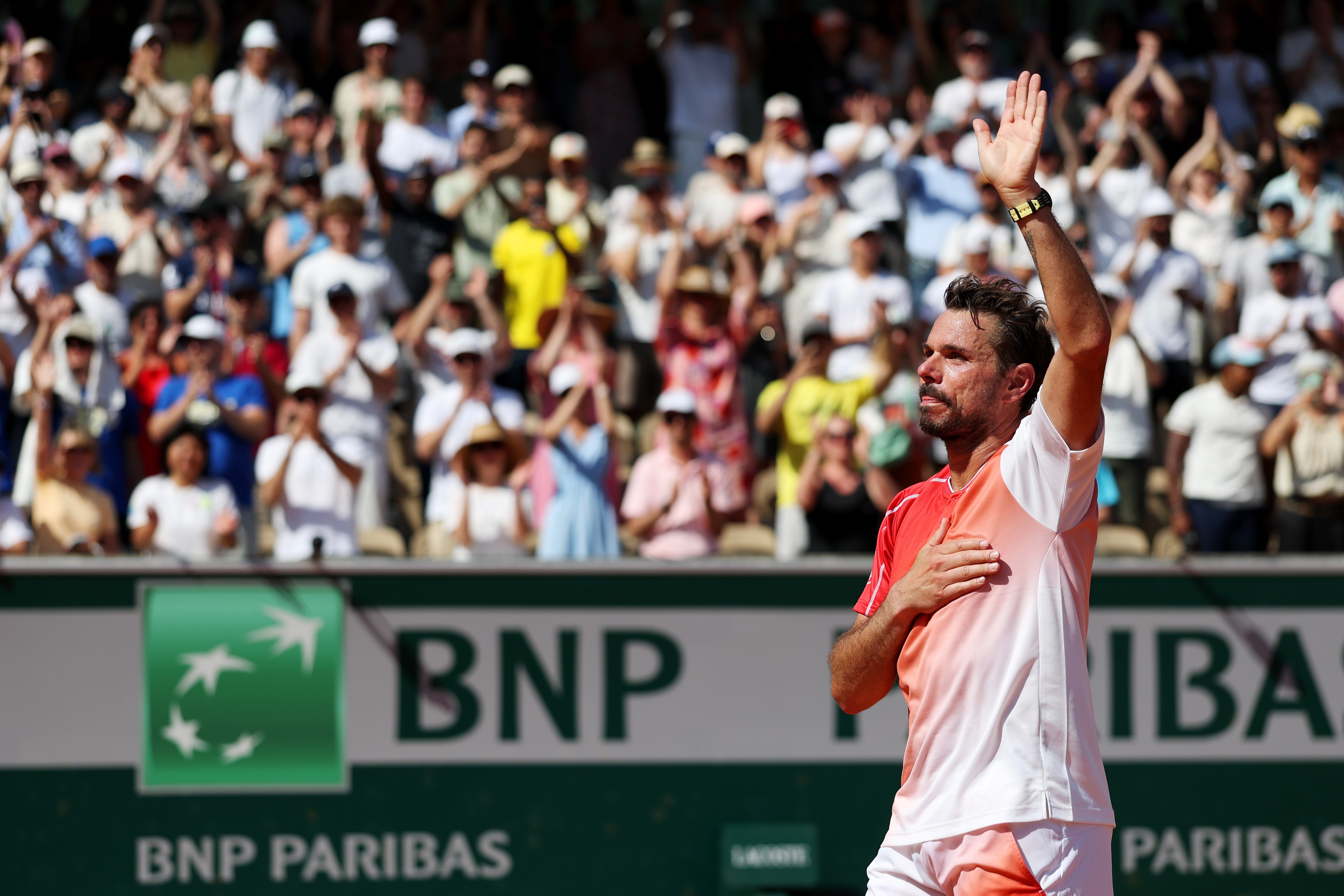 A despedida do campeão Stan Wawrinka de Roland Garros