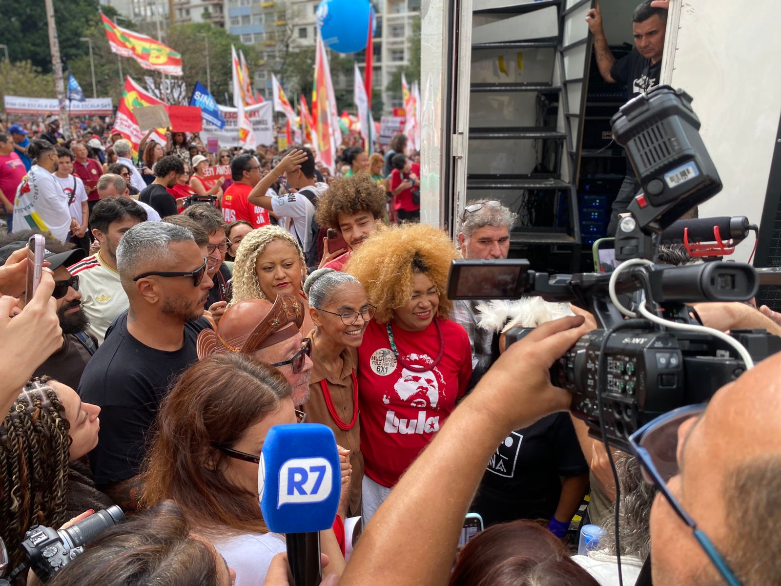 Em SP, Marina Silva defende fim da escala 6×1 e chama PL da Dosimetria de ‘vergonha’