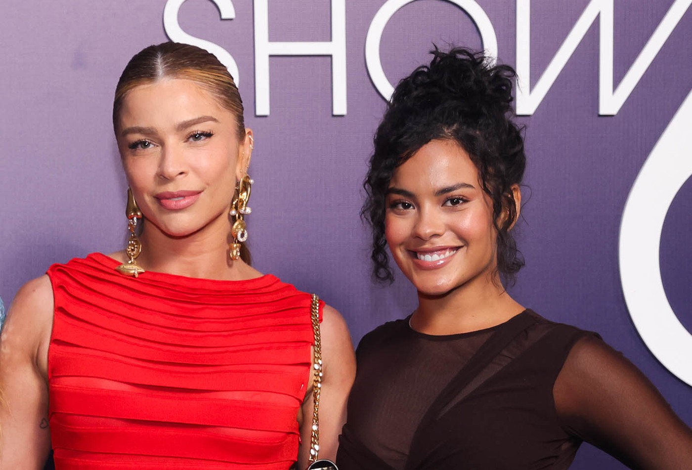 A diferença de cachês de Grazi Massafera e Bella Campos em show da Shakira