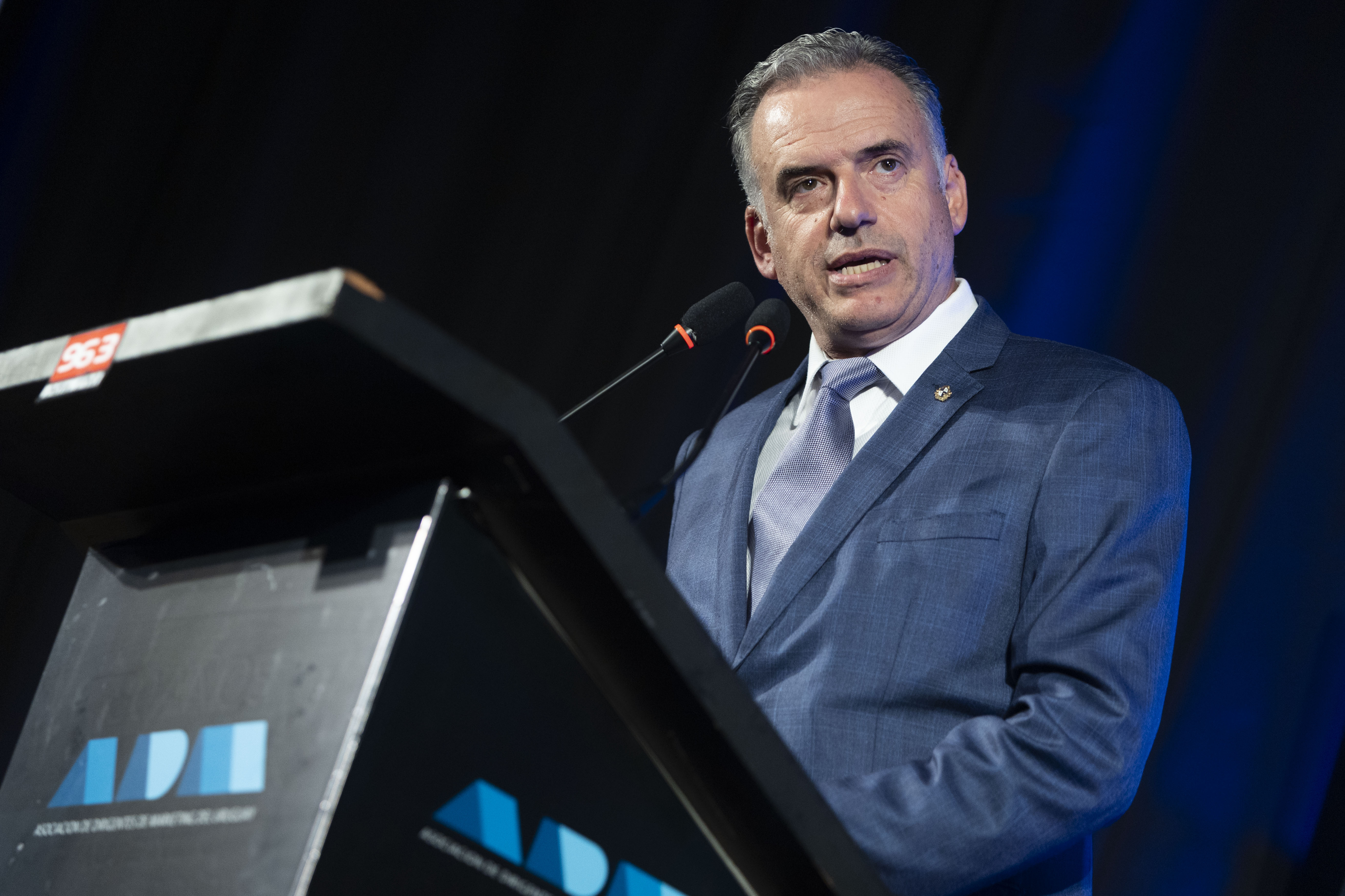 Presidente do Uruguai visita sede de grupo brasileiro que investe em Punta del Este