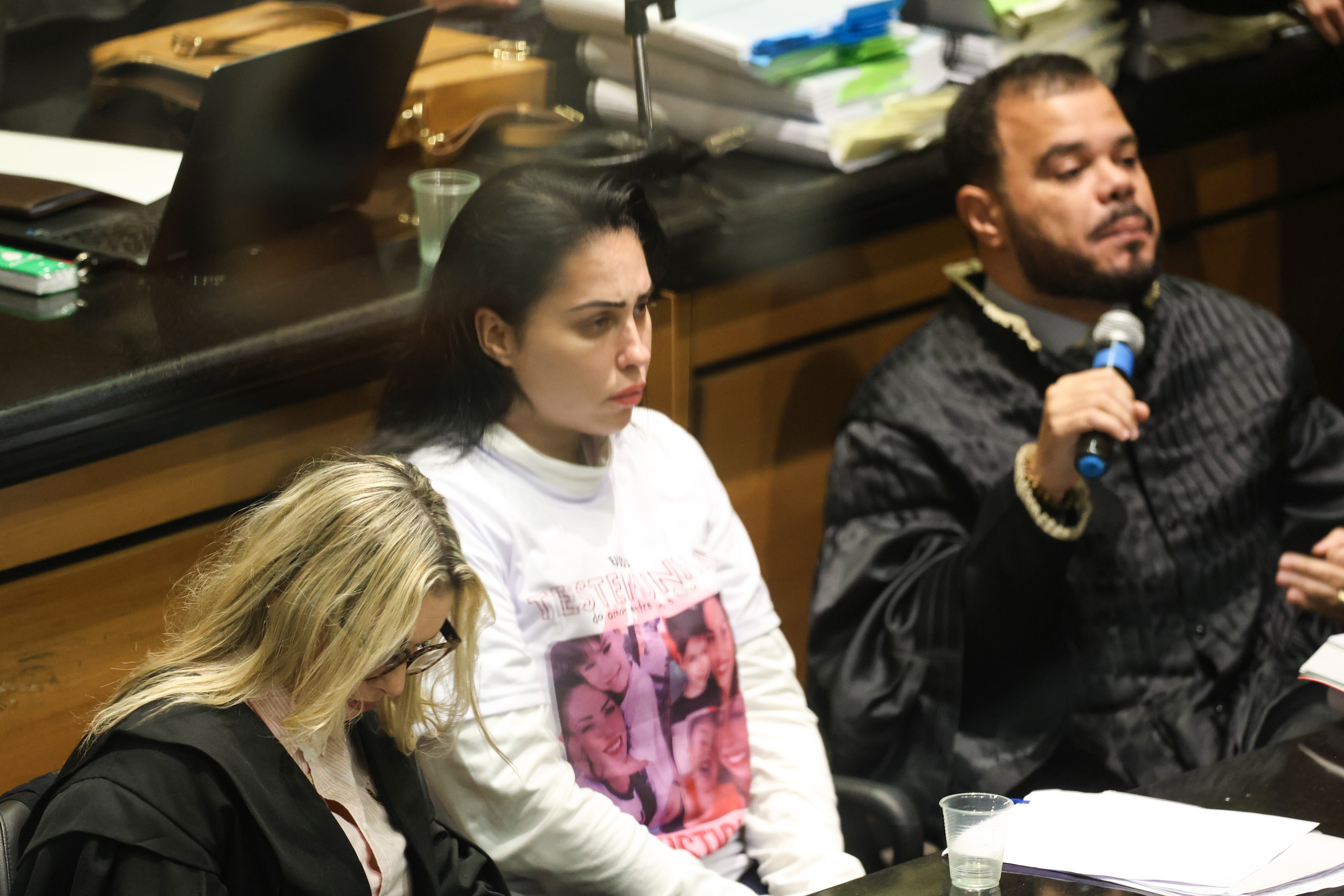 Caso Henry: Monique passa mal ao ver imagens da necropsia do filho e é dispensada do júri