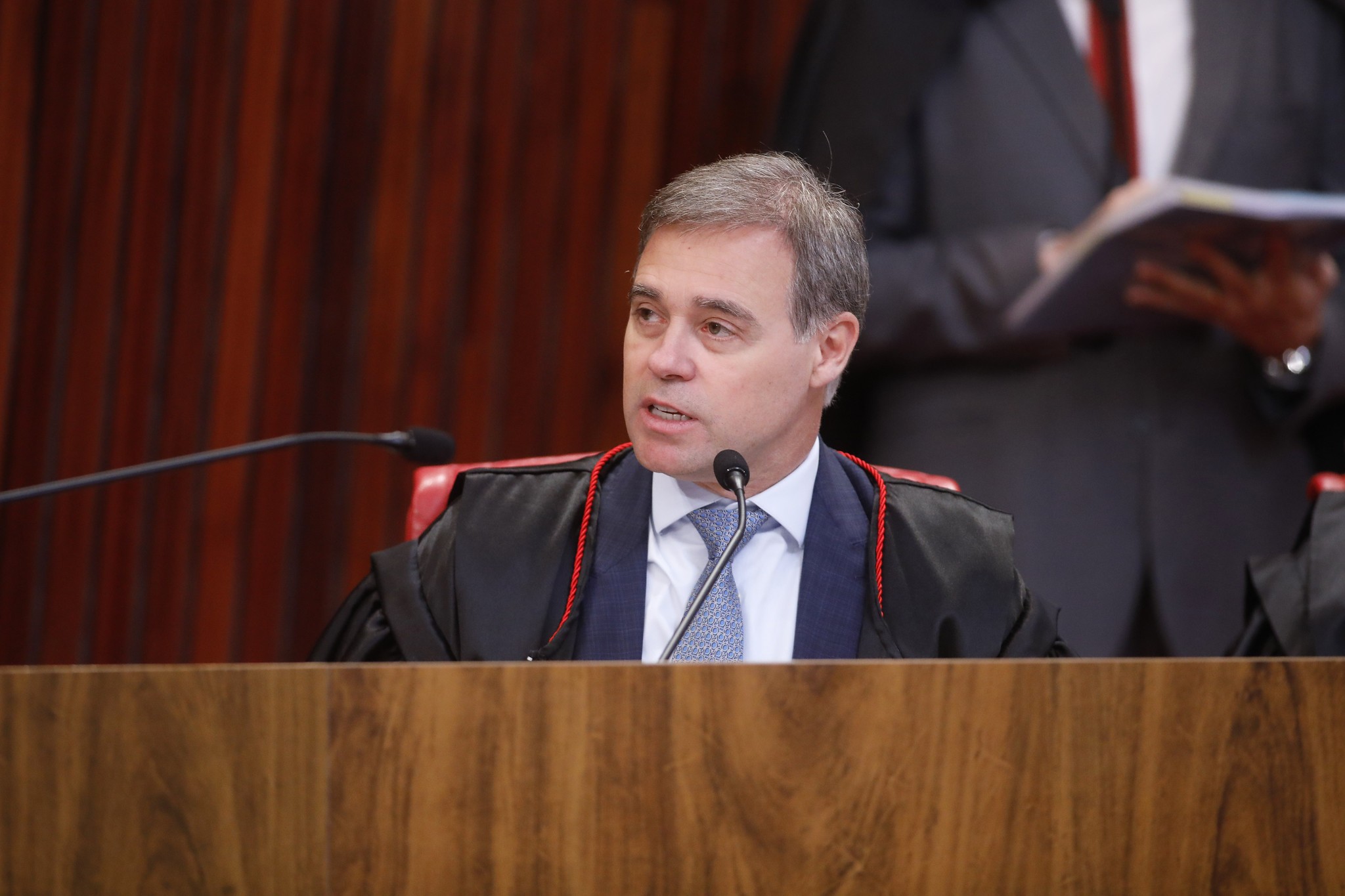 Mendonça não vê pedido de voto em post que diz ‘futuro presidente Flávio Bolsonaro’