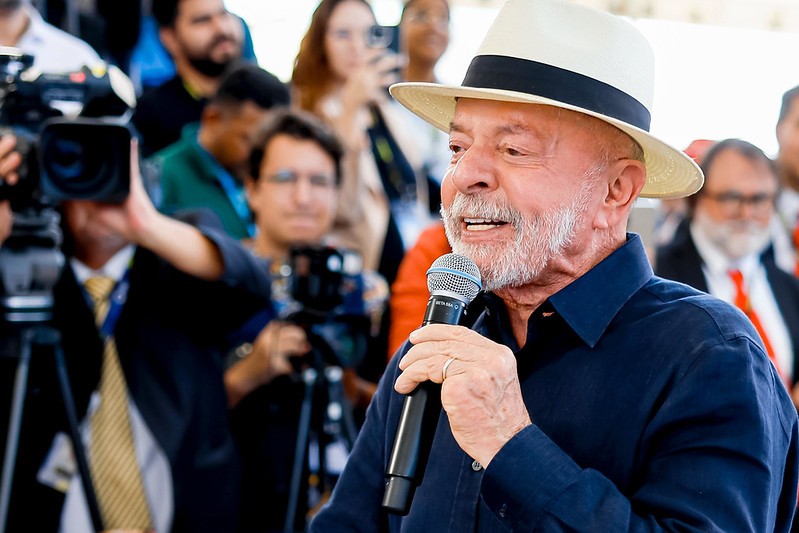 De olho em eleições, Lula faz reunião ministerial para alinhar discurso sobre entregas