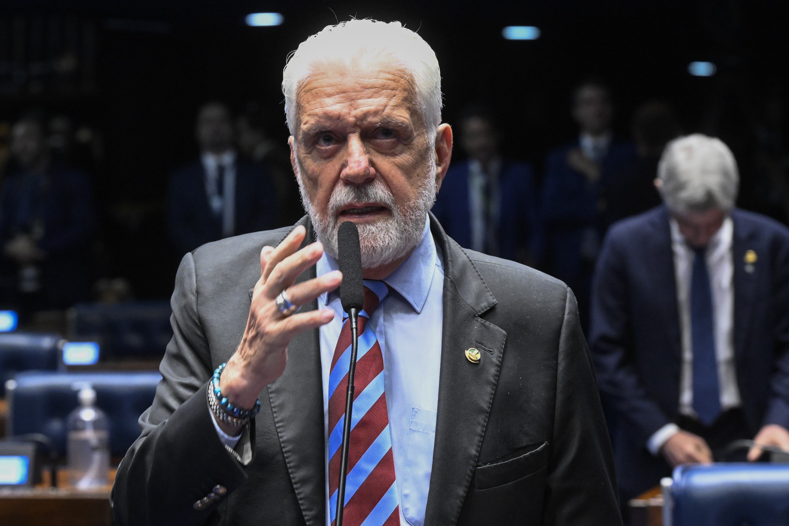 ‘Sei que você vibra com nosso sucesso’, disse sócio de Vorcaro a Jaques Wagner
