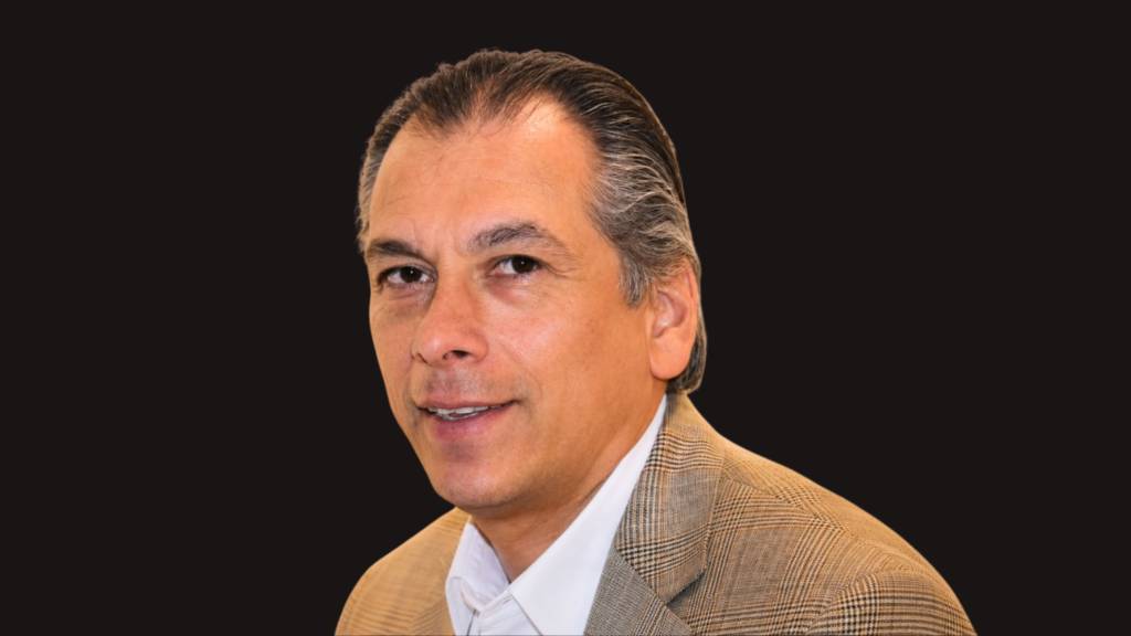 FOTO Gerardo Garza.jpeg 2.jpg