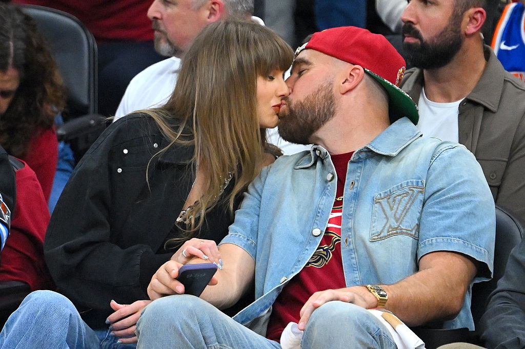 Antes de casamento, Taylor Swift e Travis Kelce realizam doação milionária para caridade