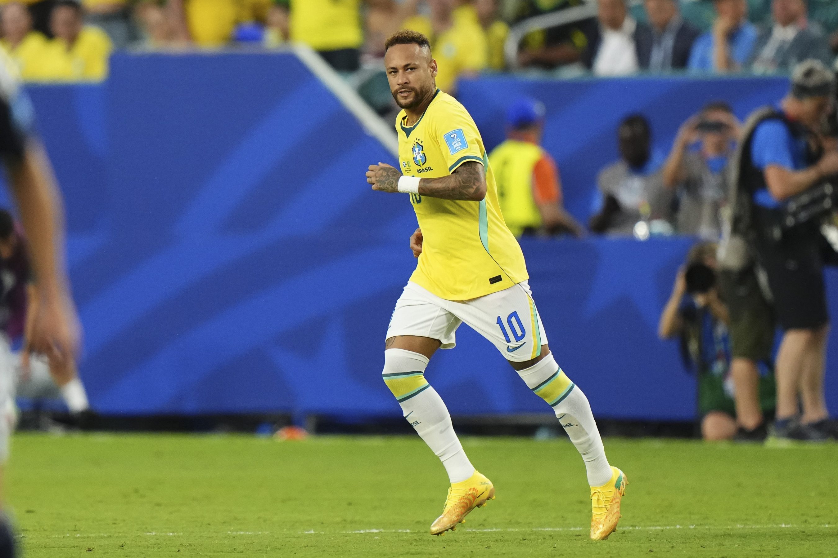 O 7 a 1 de Neymar depois do jogo contra a Escócia