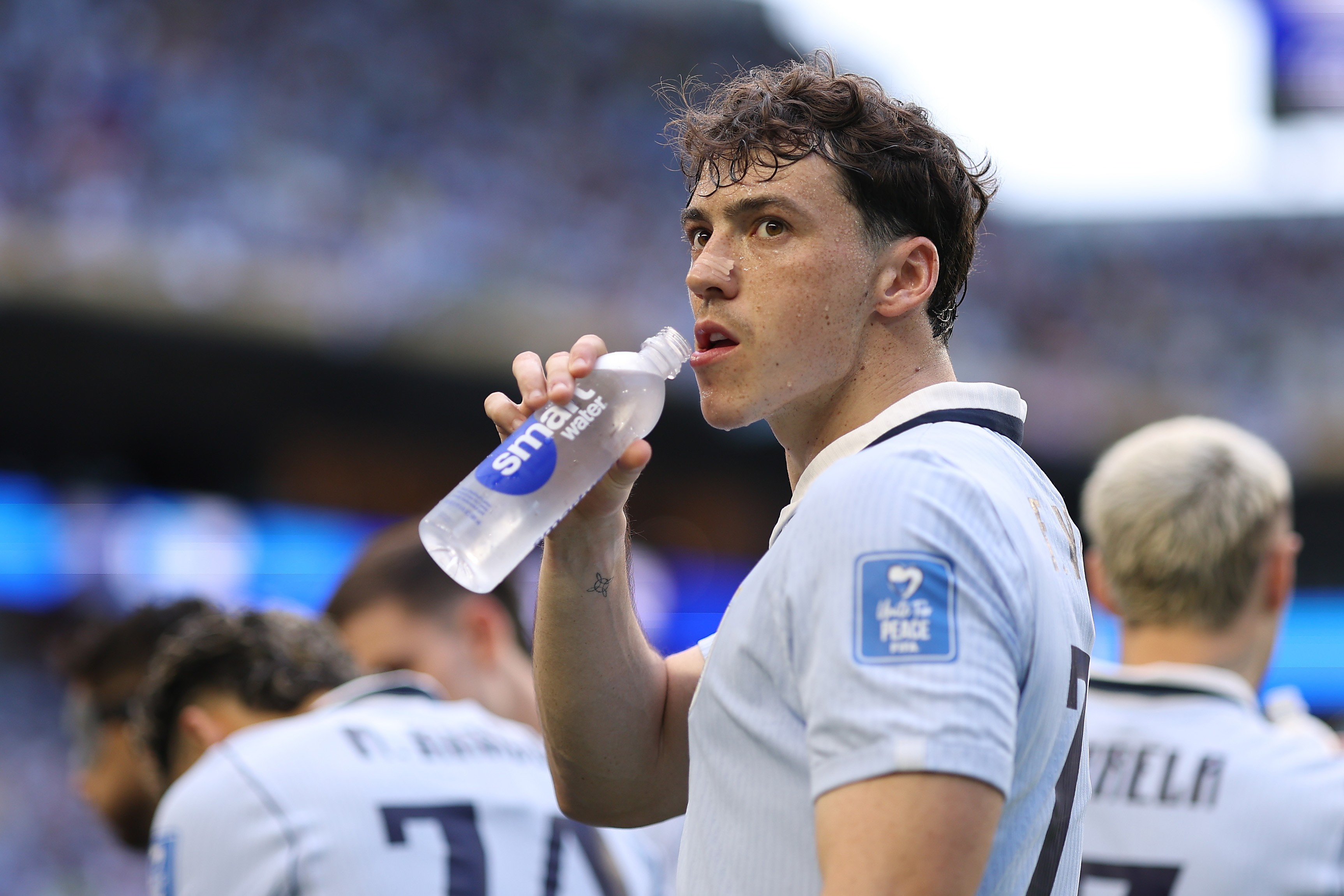 Faltou fair play? A malandragem do uruguaio Viñas no gol contra Cabo Verde