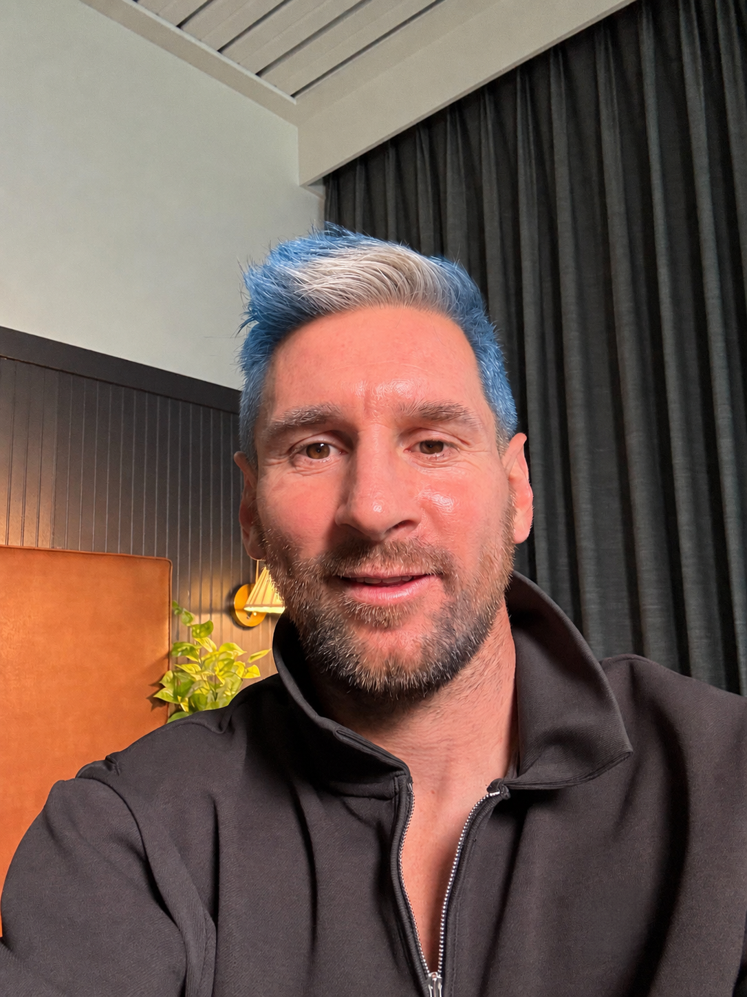 Parceria entre Messi e ChatGPT permite que fãs mudem cor do cabelo com ajuda de IA generativa