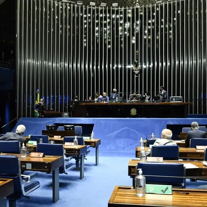 Mais um retrocesso para crianças e adolescentes avança no Congresso