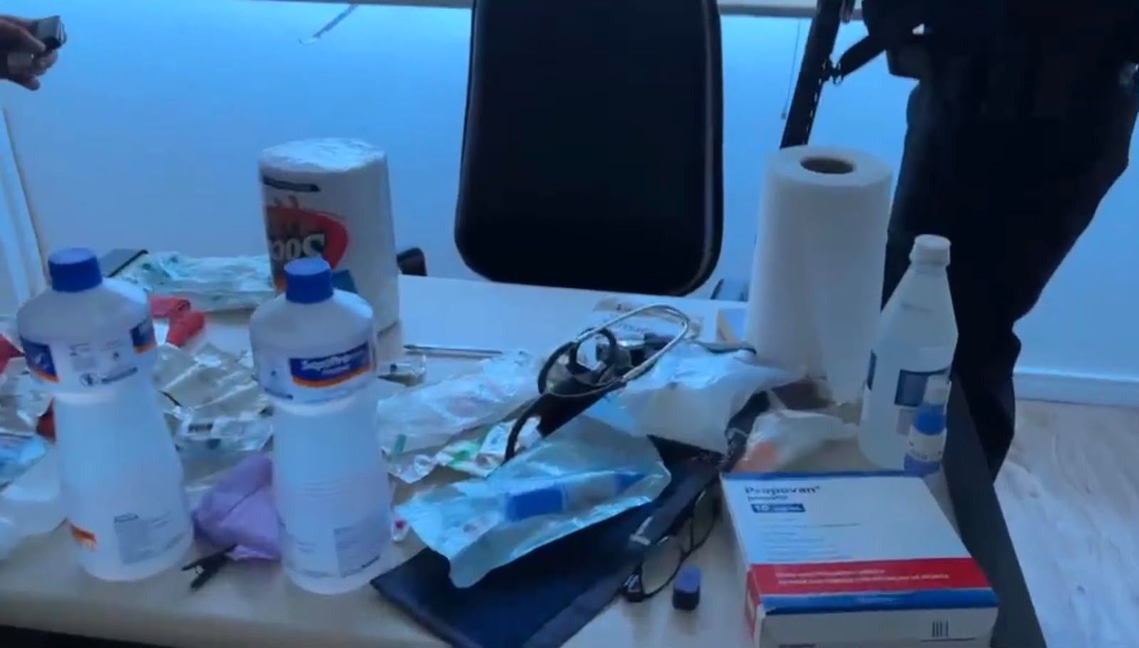 Falso médico é preso no Rio por realizar abortos clandestinos em clínica na Barra da Tijuca