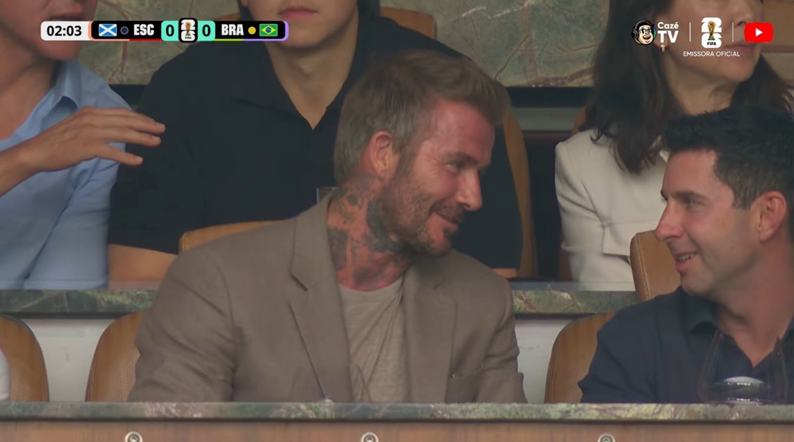 David Beckham em partida do Brasil contra Escócia