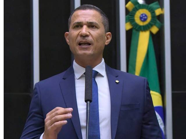Maioridade penal: relator defende redução, mas diz que medida isolada não resolve violência