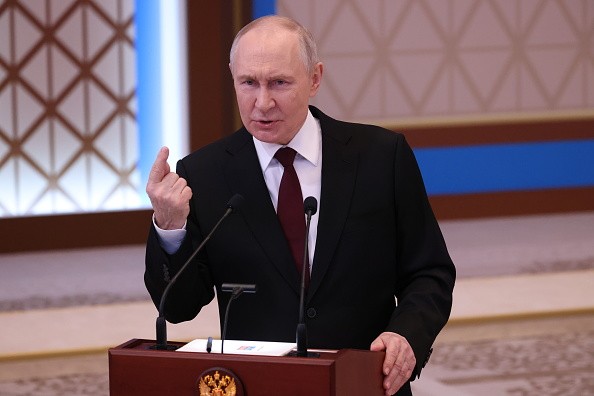 Ataques ucranianos fazem apoio dos russos à guerra cair ao menor nível já registrado