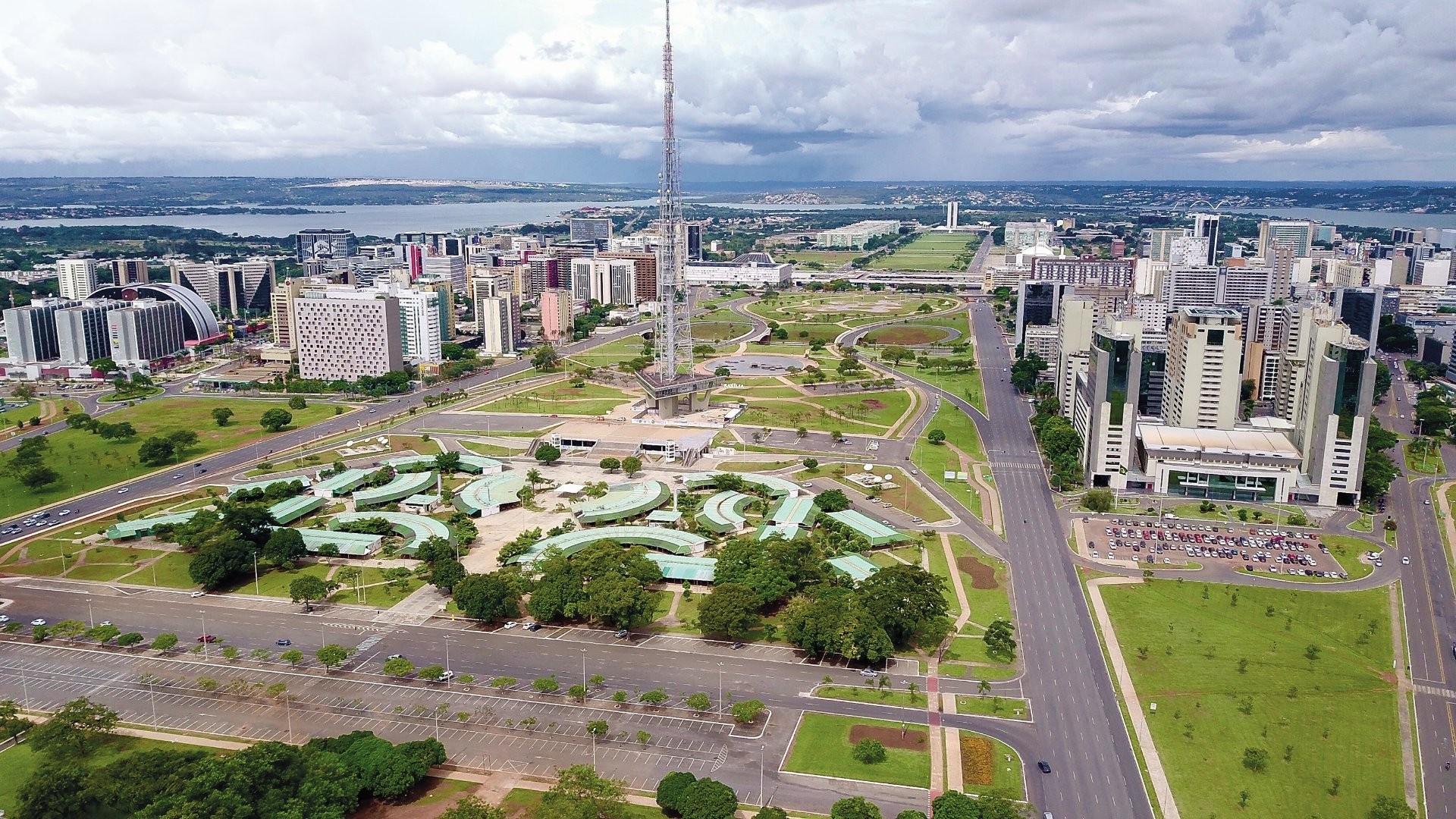 Brasília recebe médicos de cinco continentes para congresso mundial