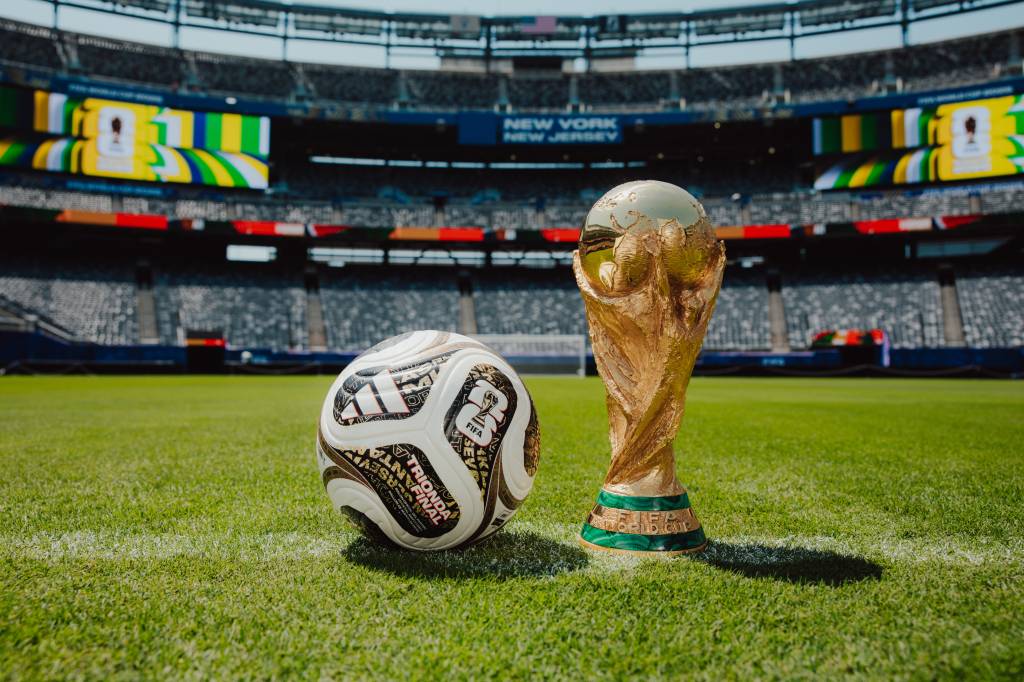 bola da copa do mundo 2026 e taça / troféu