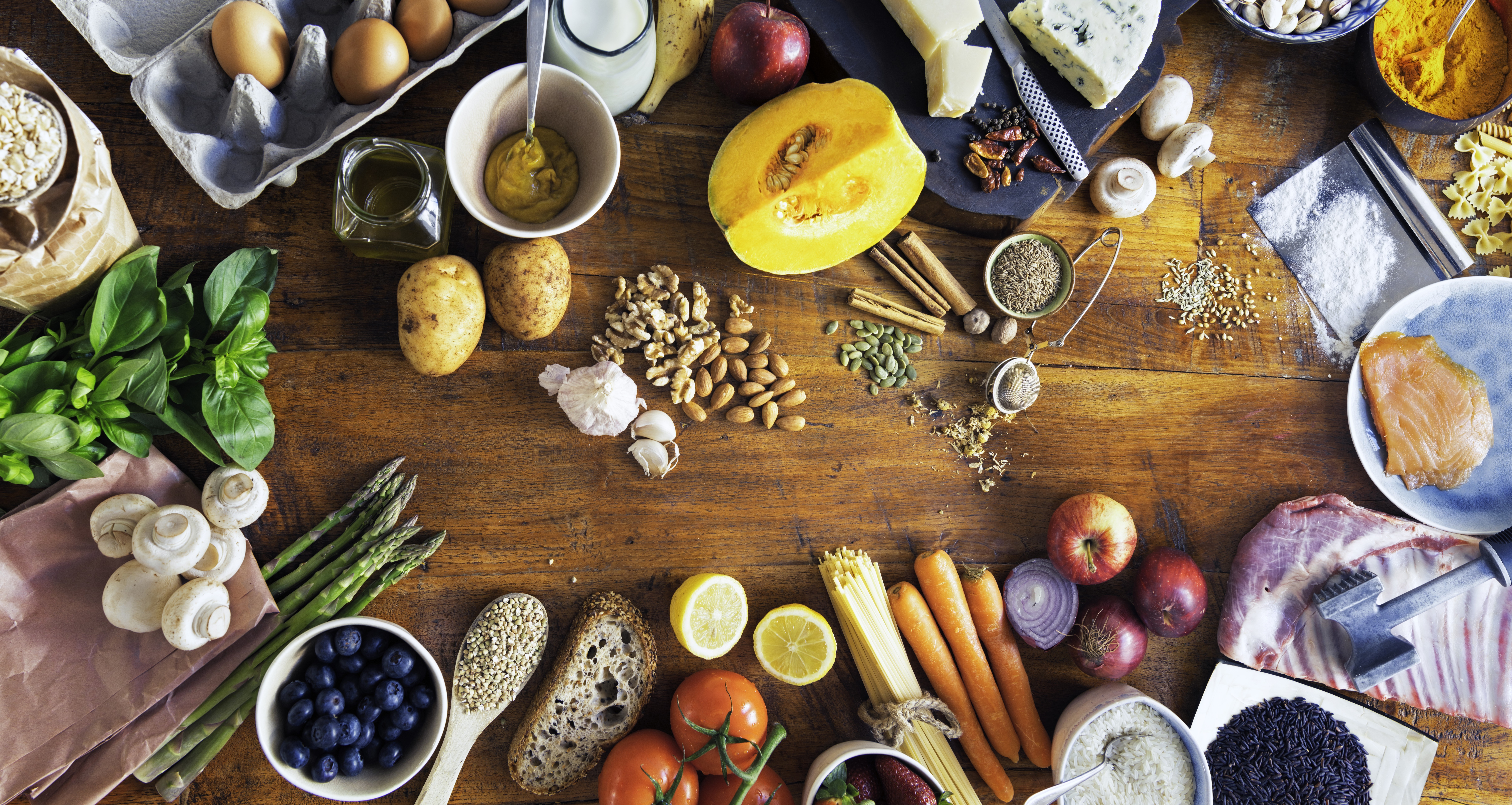 Dieta mediterrânea pode aumentar bem-estar psicológico, sugere estudo