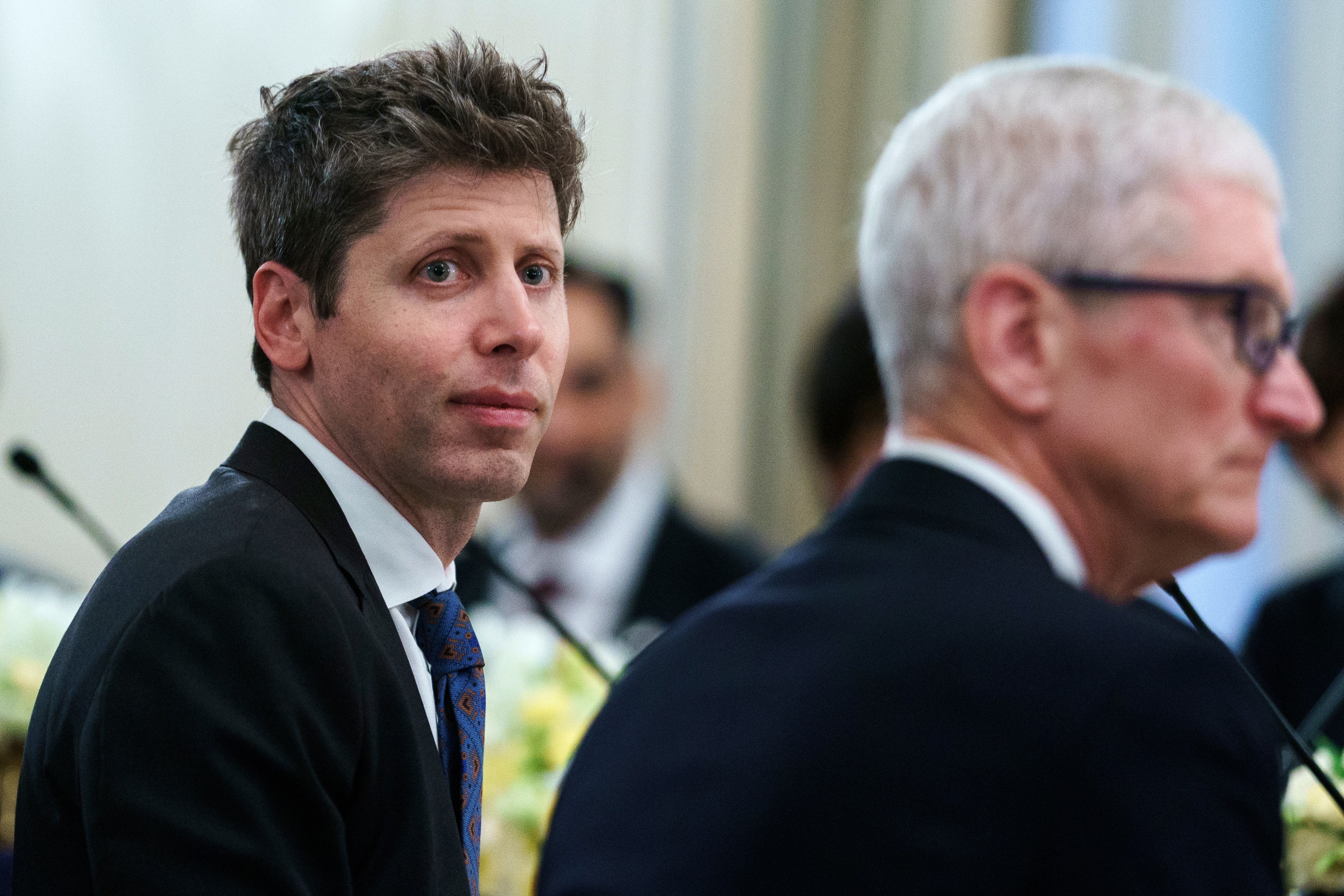 Guerra da IA: Apple processa OpenAI por suposto roubo de segredos industriais
