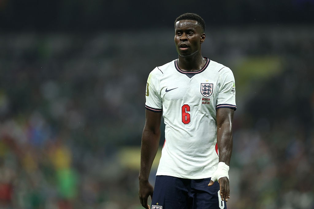 Lesão de Guéhi vira principal dúvida da Inglaterra para as quartas contra a Noruega