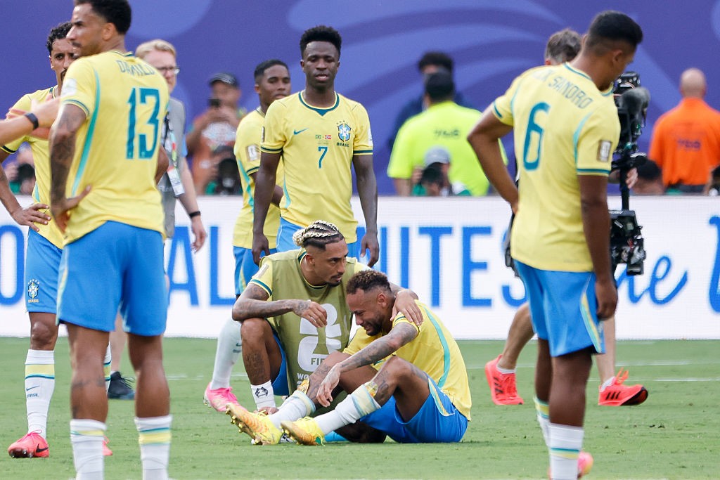 Quem sobreviveu ao desastre e quem afundou junto com a seleção brasileira