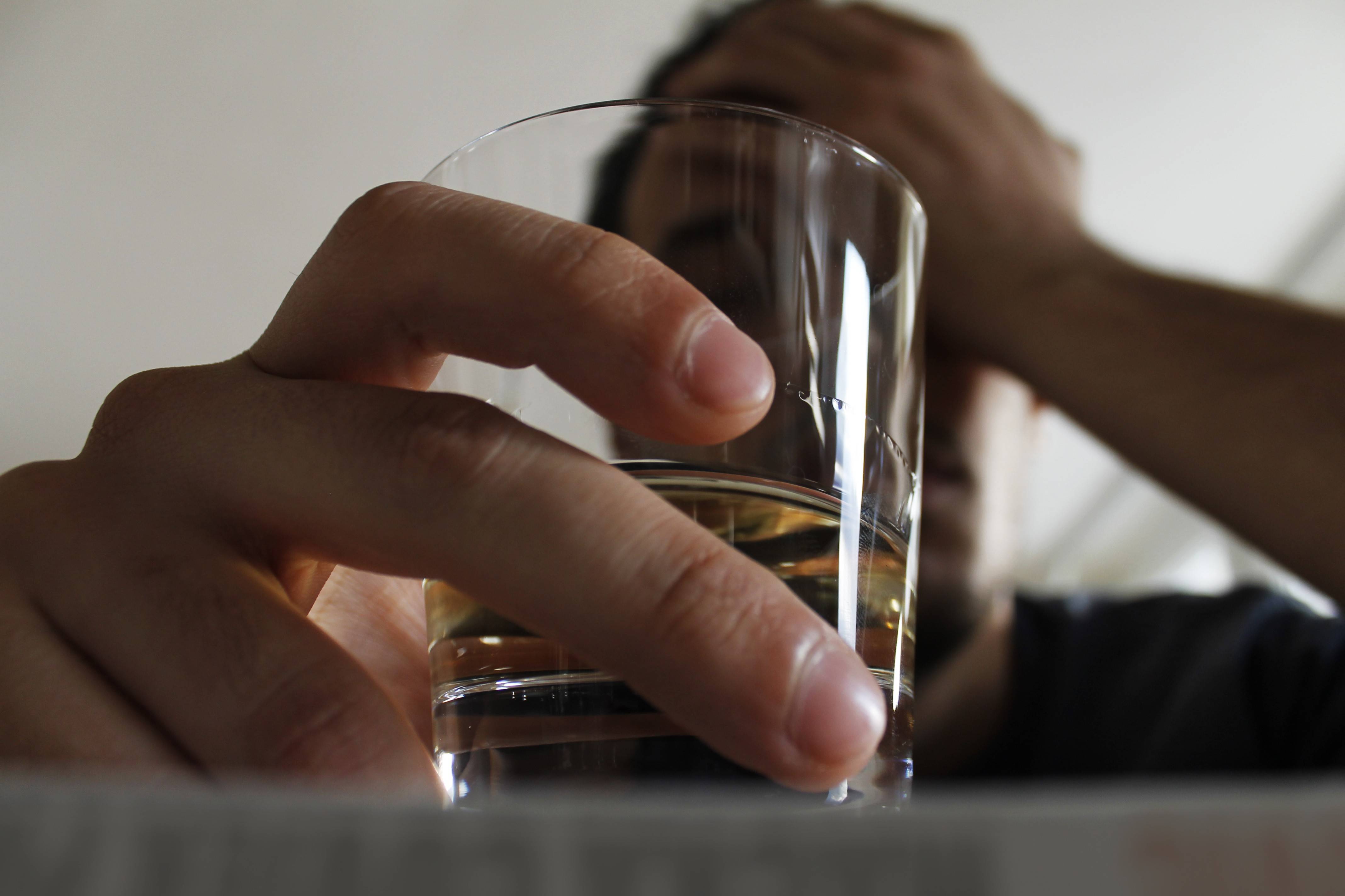 Em estudo, semaglutida avança como possível tratamento para dependência de álcool