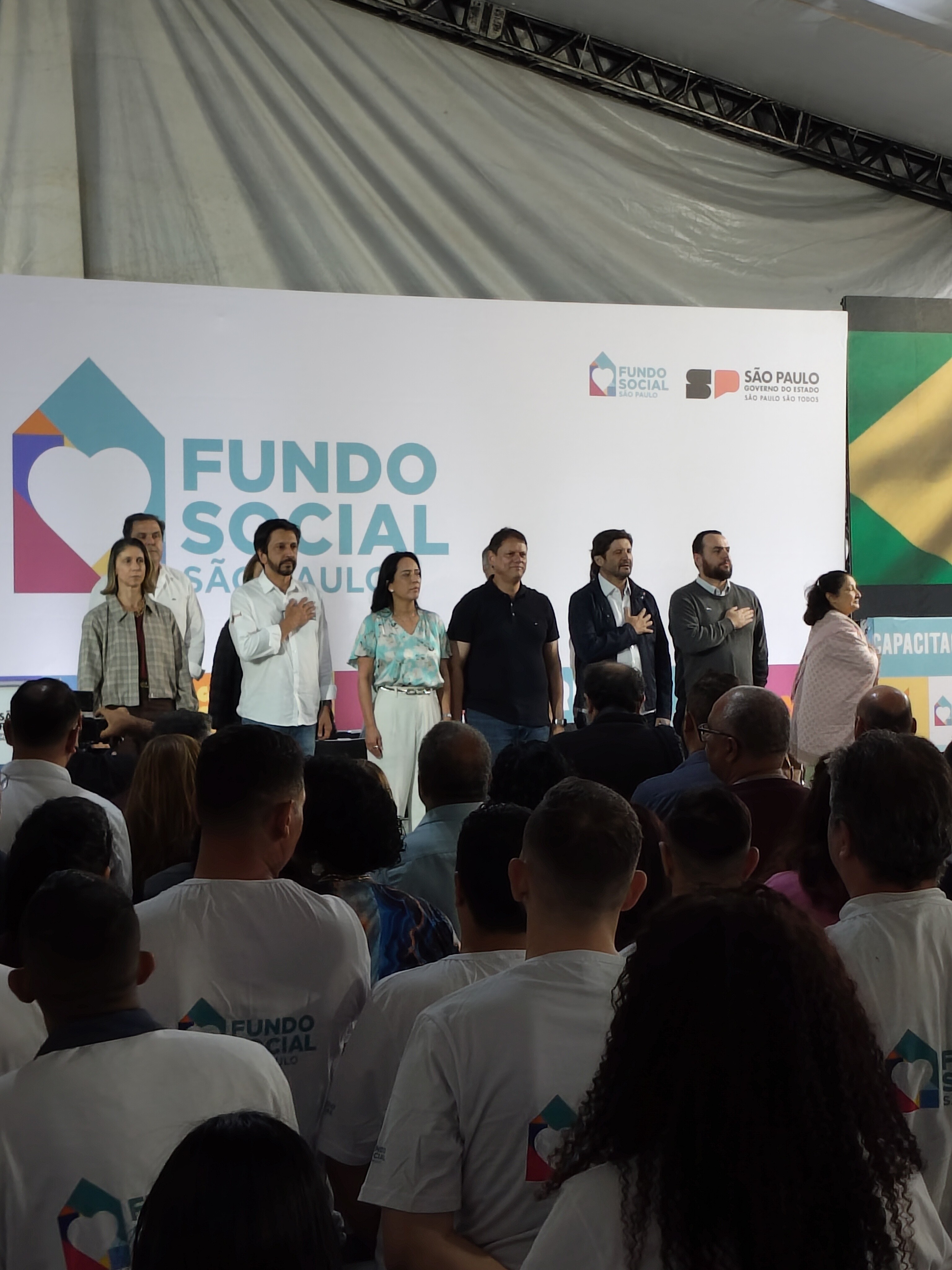 Em busca de votos, Tarcísio foca na Zona Leste antes do início do defeso eleitoral