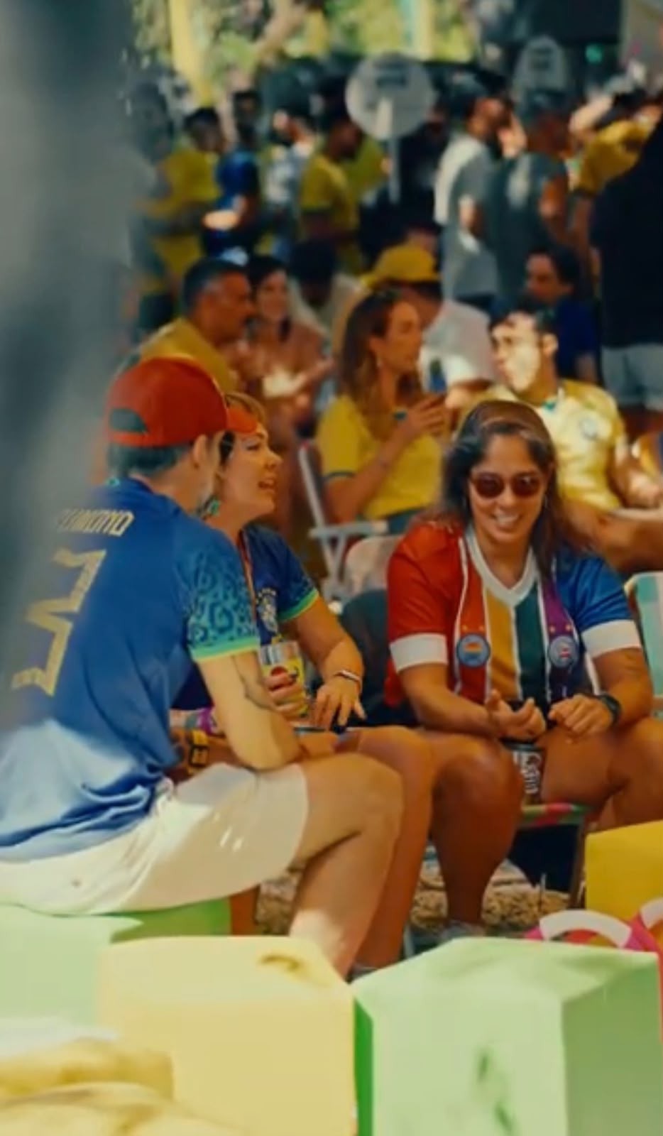 O espaço acolhedor para torcida LGBTQIAPN+, mulheres e até boleiros não praticantes em Brasília