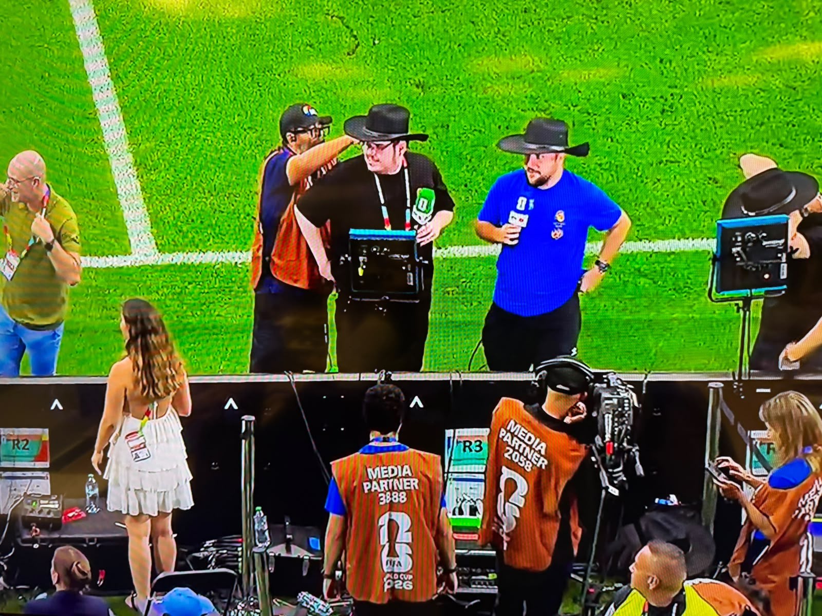 O motivo para Casimiro surgir de cowboy ao fim de França x Espanha na CazeTV