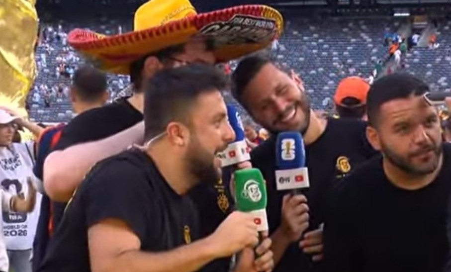 Craque da Espanha dá ‘olé’ na CazéTV e prefere falar com a Globo
