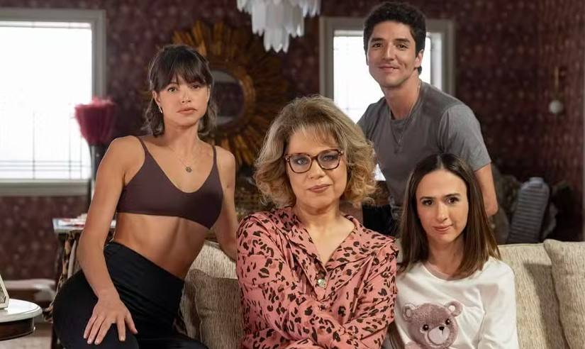 Bruna e Pedro brigam: confira resumo de Quem Ama Cuida nesta sexta, 31