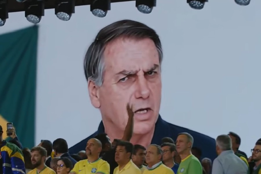 Campanha de Flávio flerta com o risco e testa indicados por seu pai ao STF