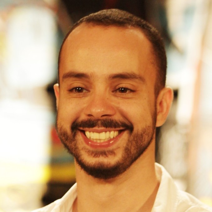 Morre aos 47 anos João Sanches, referência do teatro baiano