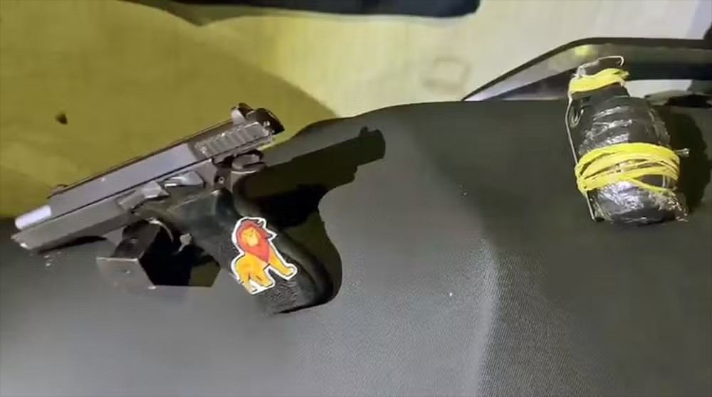 Puxador de guerra do CV, ‘Simba’ dispara contra polícia e é capturado em Duque de Caxias