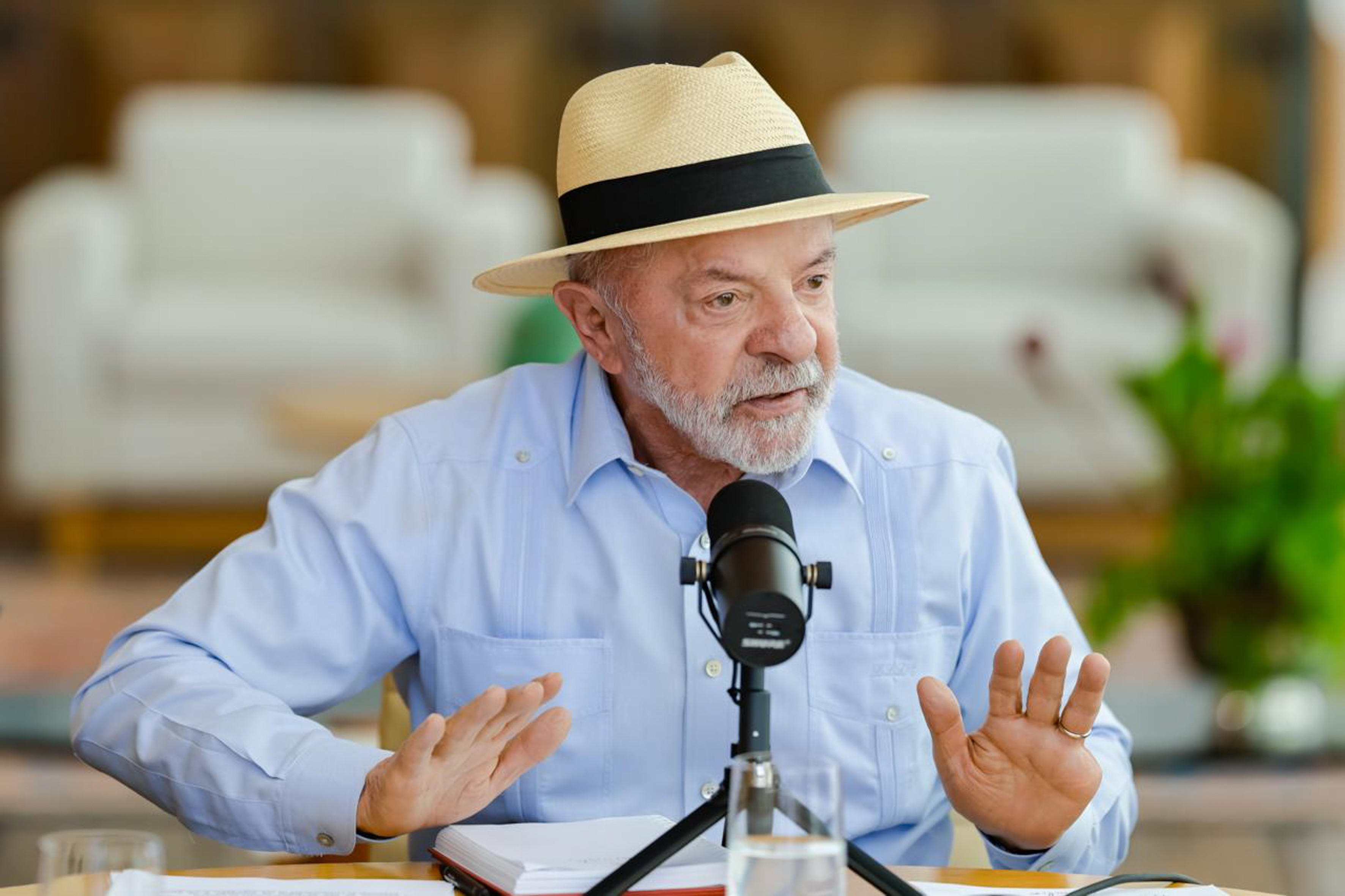 Lula supera Flávio em rejeição pela primeira vez desde abril, mostra nova pesquisa BTG/Nexus