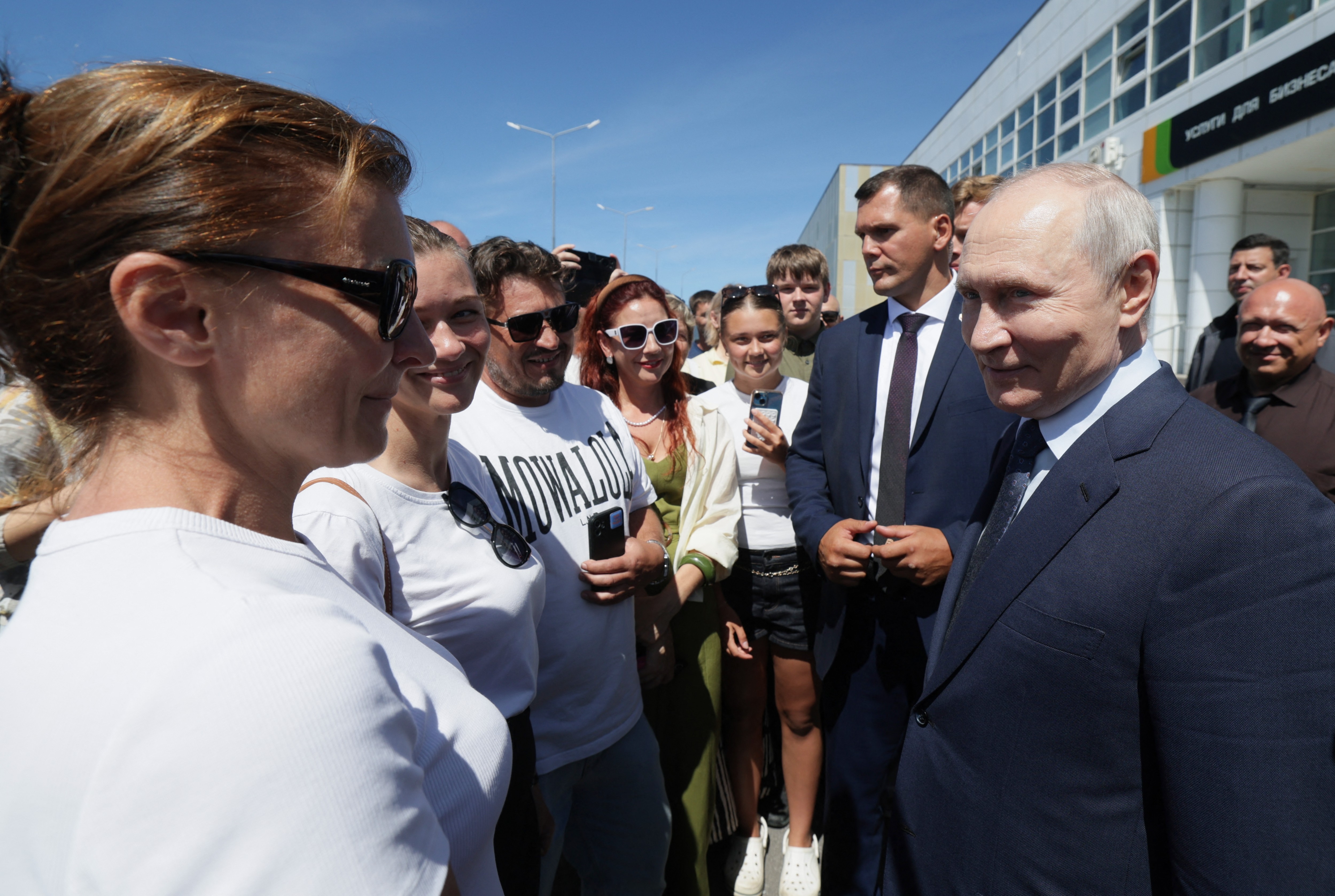Putin faz visita inédita a ilhas sob disputa com o Japão, que reage: ‘Absolutamente inaceitável’