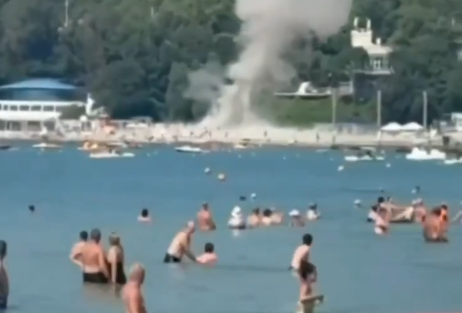 Vídeo: drone ucraniano cai em praia lotada na Rússia e deixa sete mortos