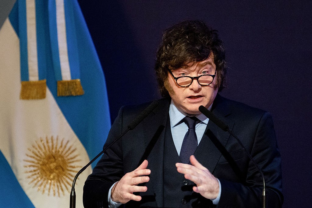 ‘Queremos Colapinto no país’, diz Javier Milei ao pedir à FIA retorno da Fórmula 1 para Argentina