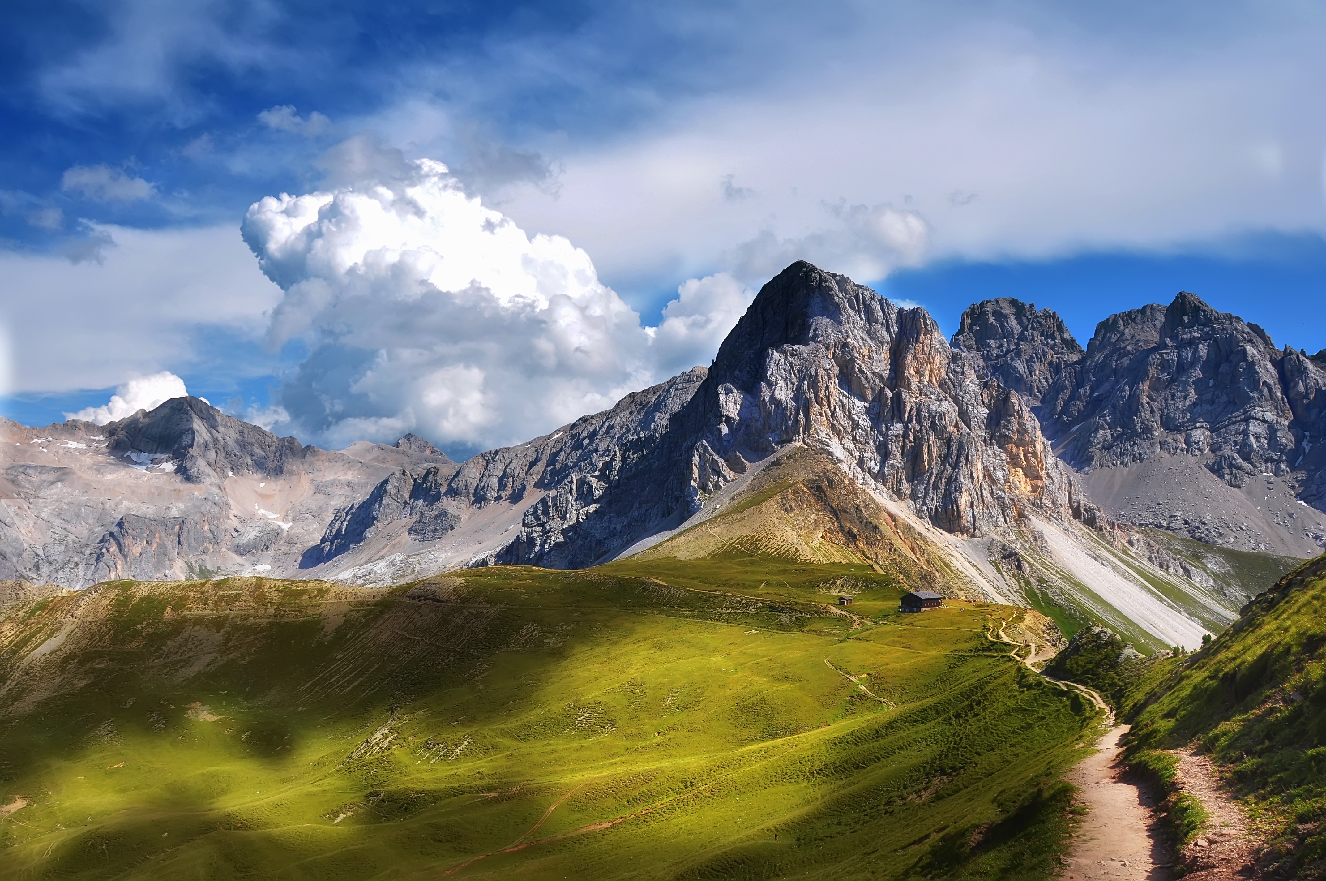 Poder das redes sociais: doce viraliza e causa ‘overtourism’ nas Dolomitas