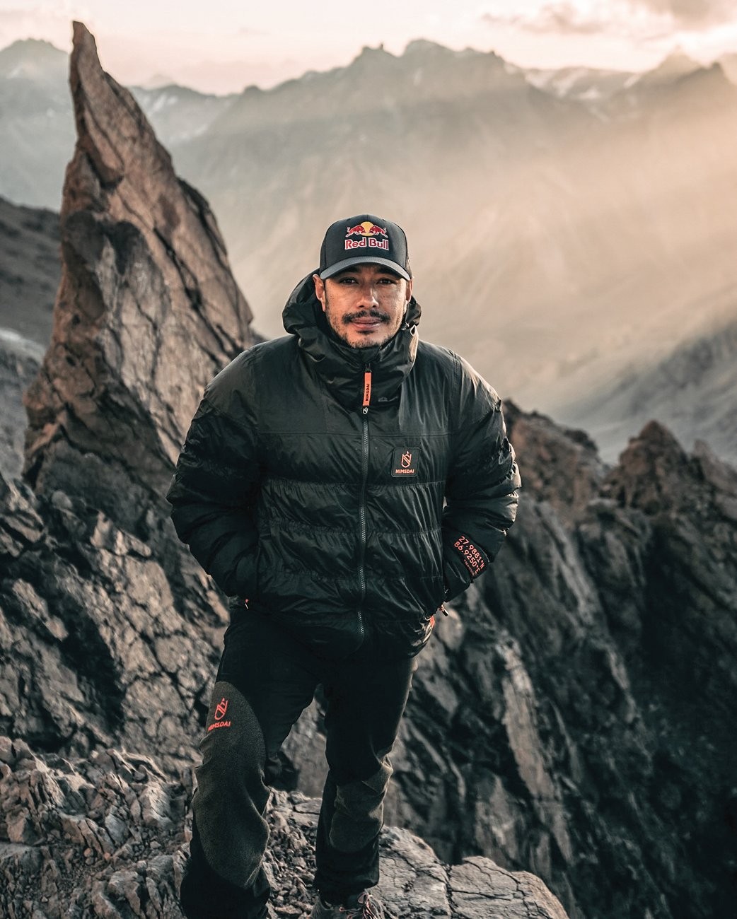 ALPINISTA -&ensp;Nirmal Purja: para ele, nada parecia imposs&iacute;vel nos picos