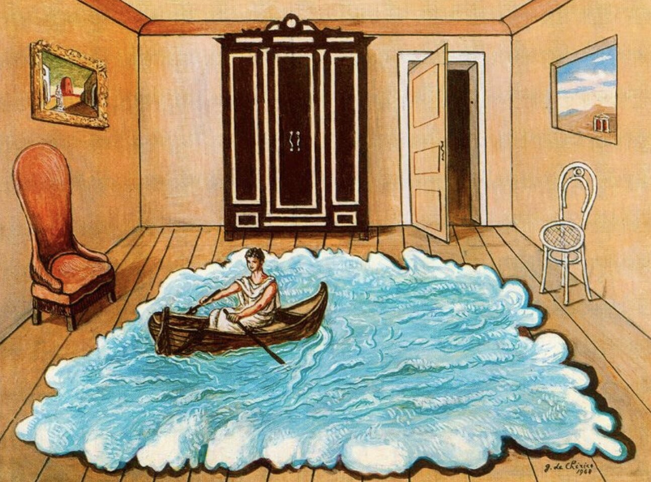 Pintura surrealista de um homem em um barco a remo, navegando sobre um tapete de &aacute;gua azul-clara com ondas, no centro de um quarto com piso de madeira. &Agrave; esquerda, uma poltrona vermelha e um quadro na parede. Ao fundo, um guarda-roupa escuro e uma porta aberta. &Agrave; direita, uma cadeira branca e uma janela com paisagem montanhosa