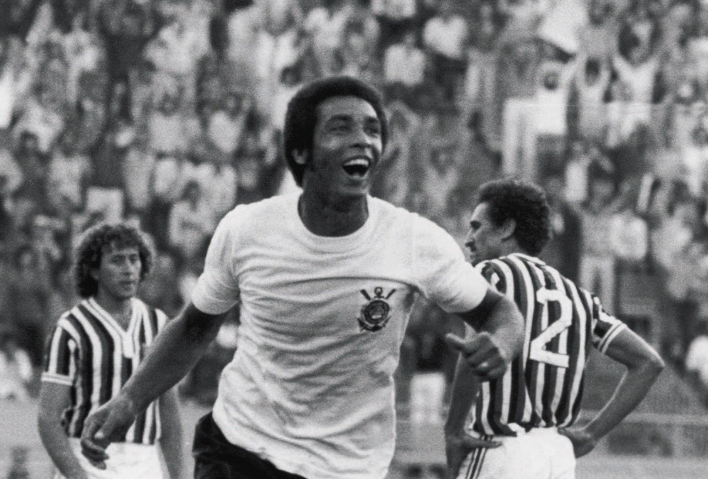 Morre Geraldão, artilheiro do Corinthians na conquista do Paulista de 1977