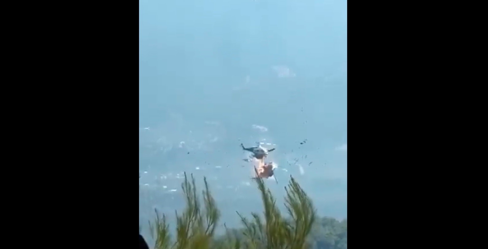 Colisão de helicópteros de bombeiros deixa dois mortos em combate a incêndios na Grécia