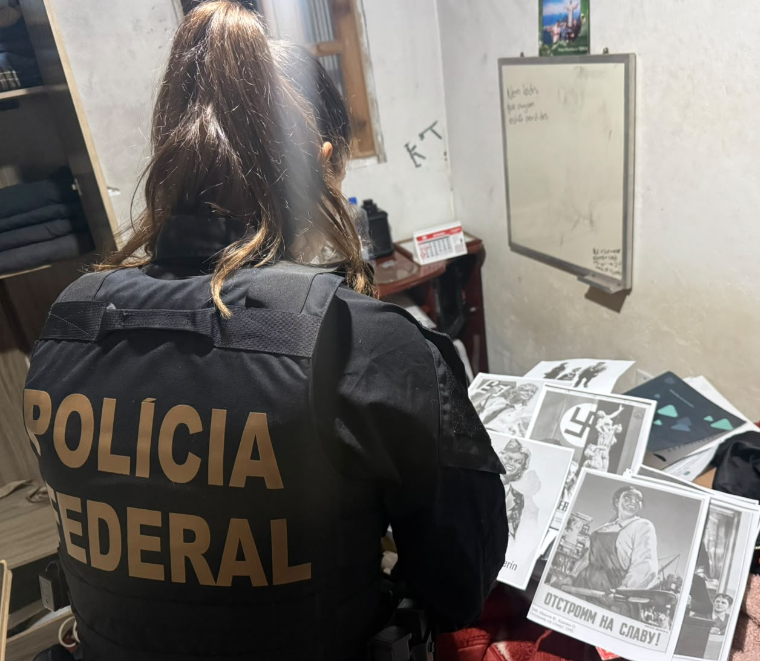 Operação da PF mira apologia ao nazismo e preconceito em ambientes digitais