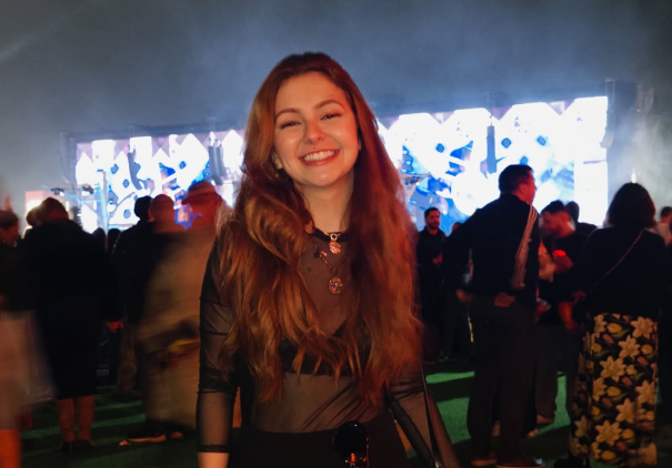 Klara Castanho fala sobre papel em filme de Marília Mendonça: ‘Inexplicável’