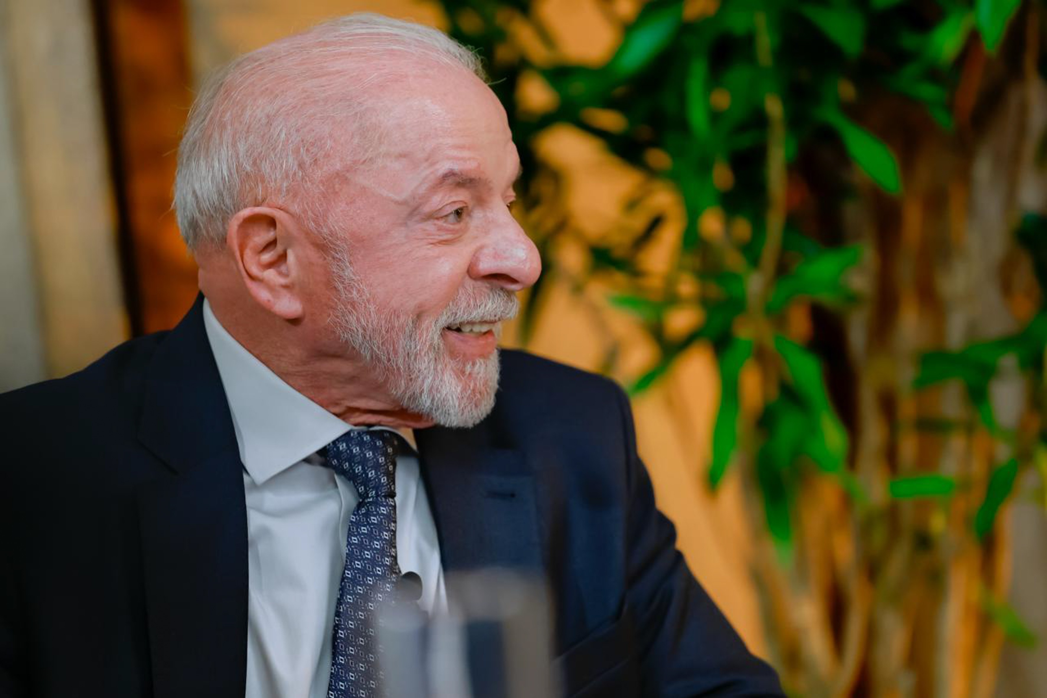 Lula autoriza quebra de sigilos dele, Janja e Lulinha e desafia Flávio a fazer o mesmo