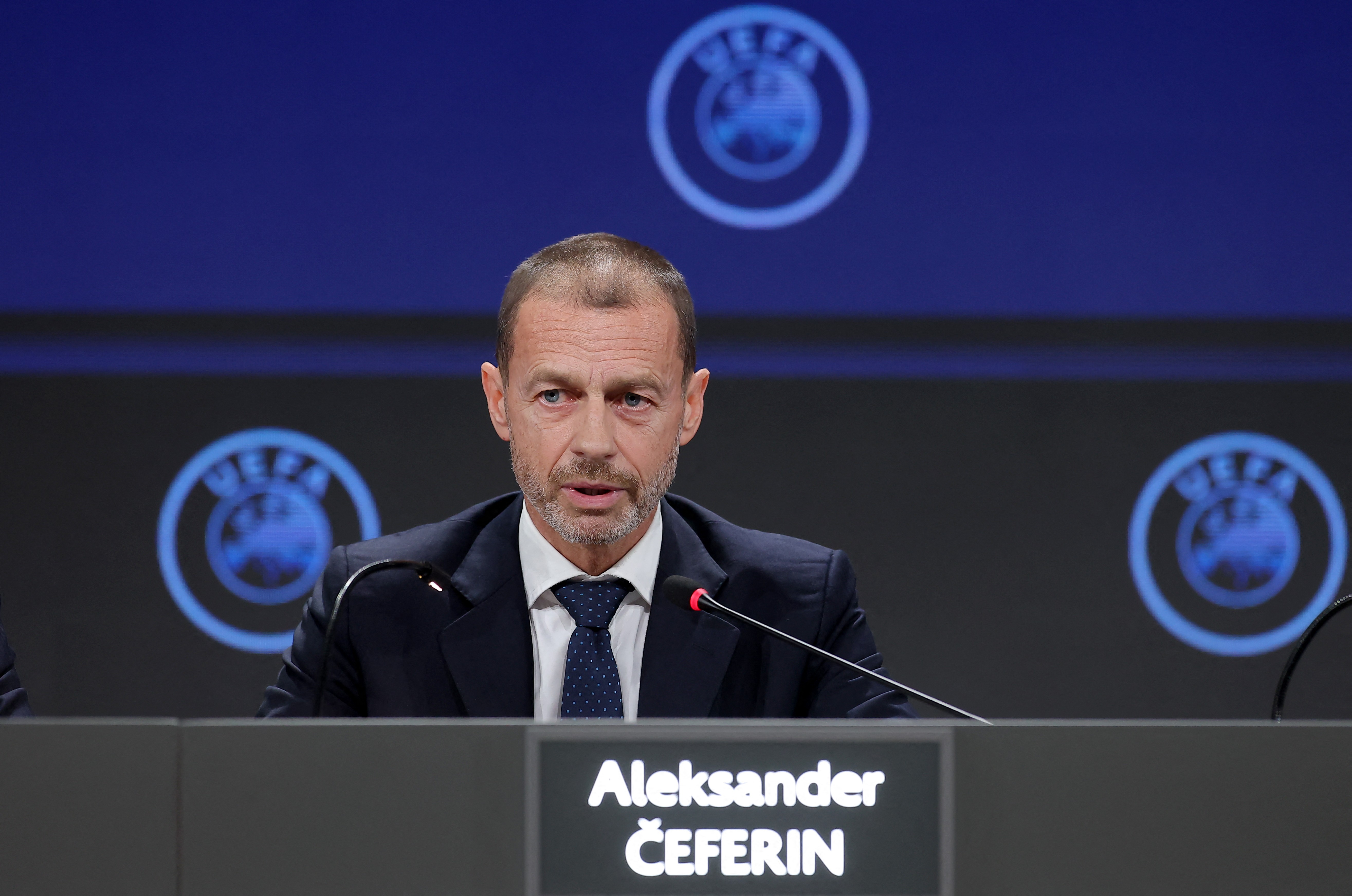 Desafeto de Infantino, presidente da Uefa toma decisão sobre candidatura à reeleição