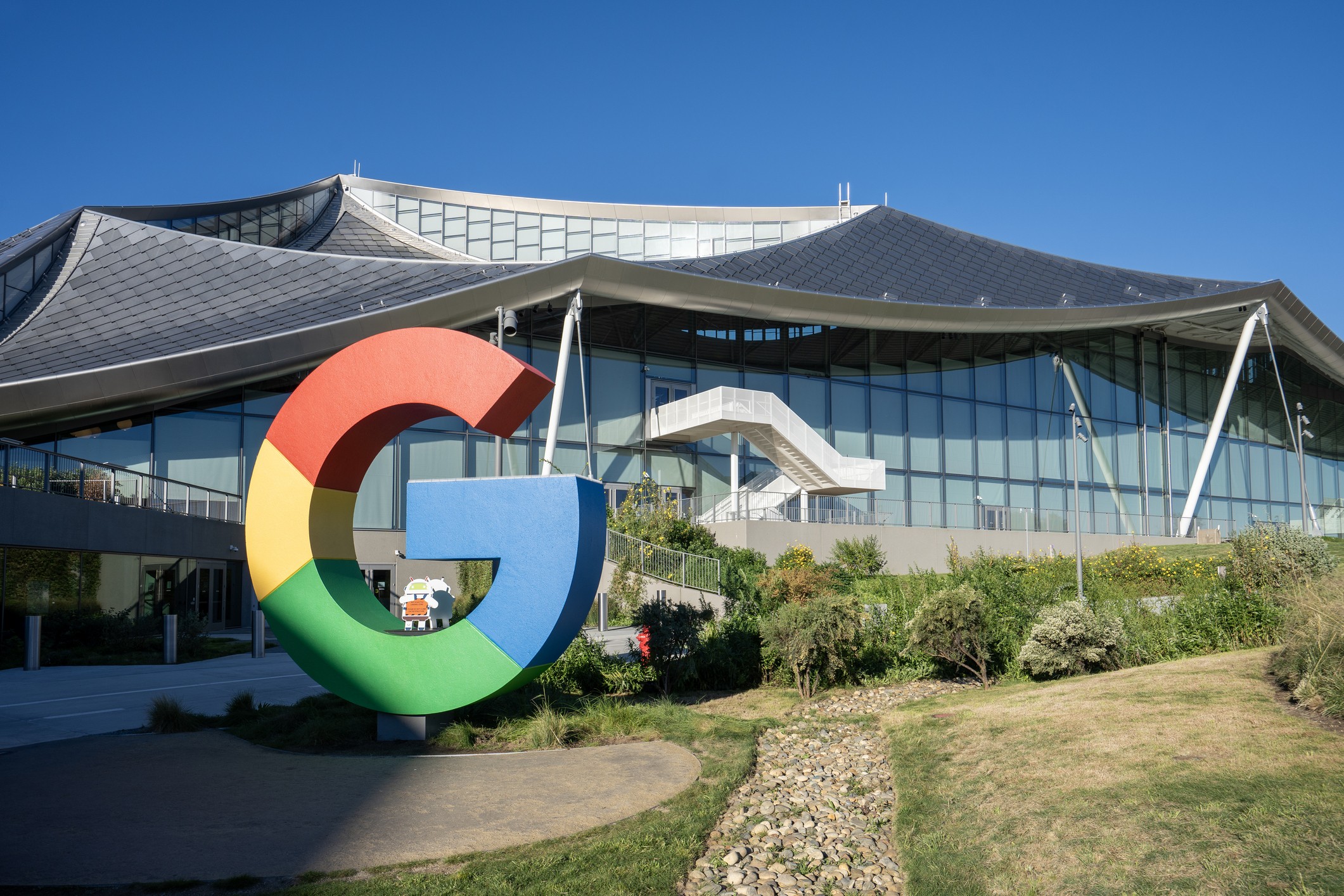 Com rejeição de big techs e apoio de Nobéis, Califórnia quer ser o primeiro estado dos EUA a taxar bilionários