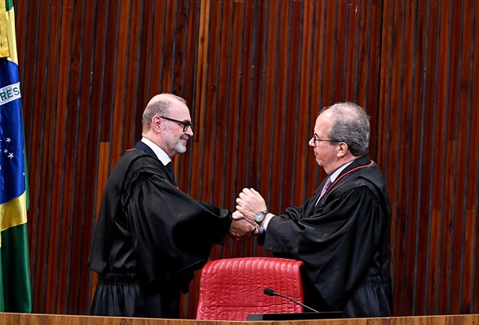 O que defendem os dois ministros do TSE que votaram a favor do segundo turno do Rio